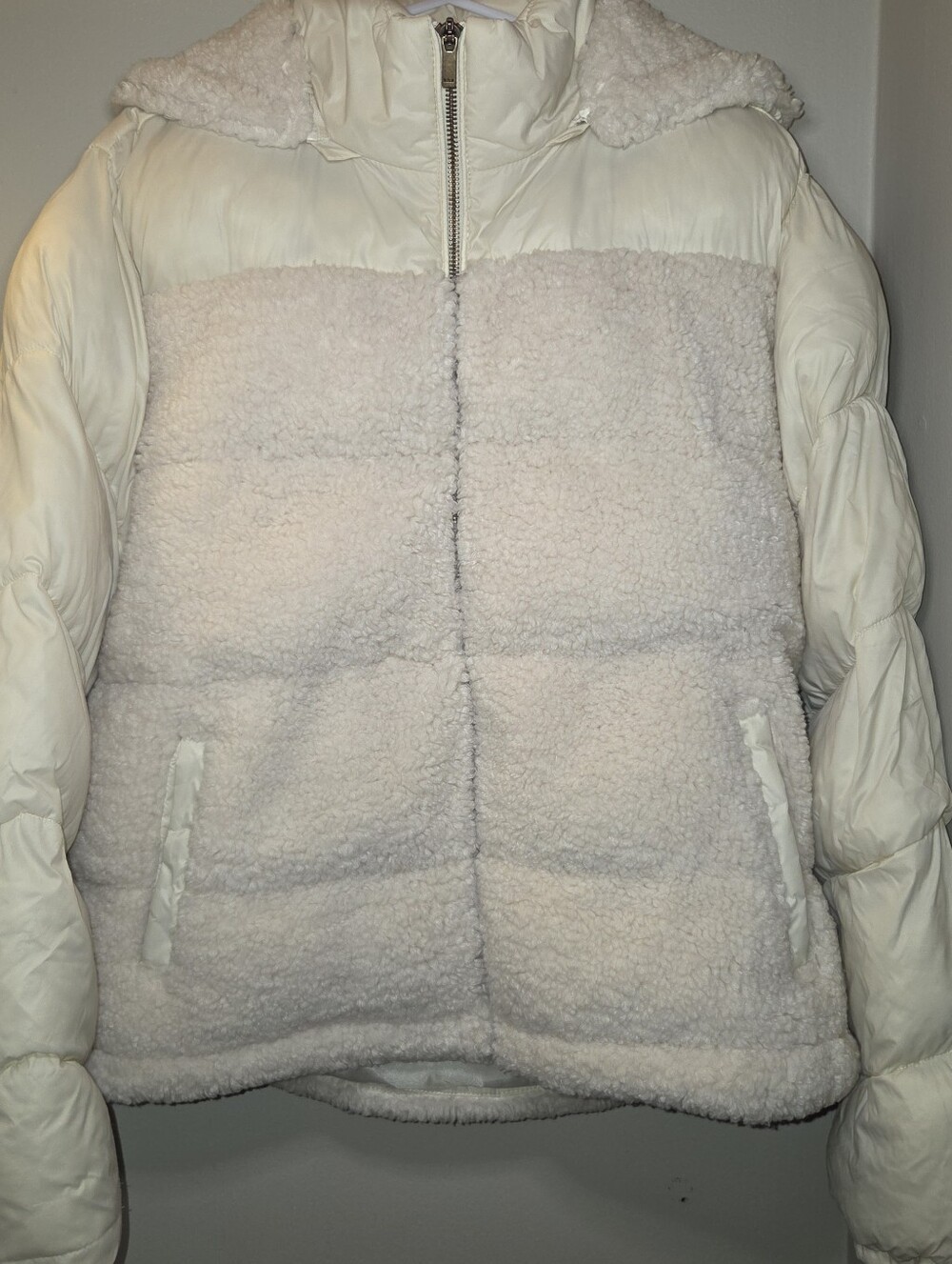 a.n.a A New Approach Birch Fleece Puffer Winter Jacket Size Large Removable Hood